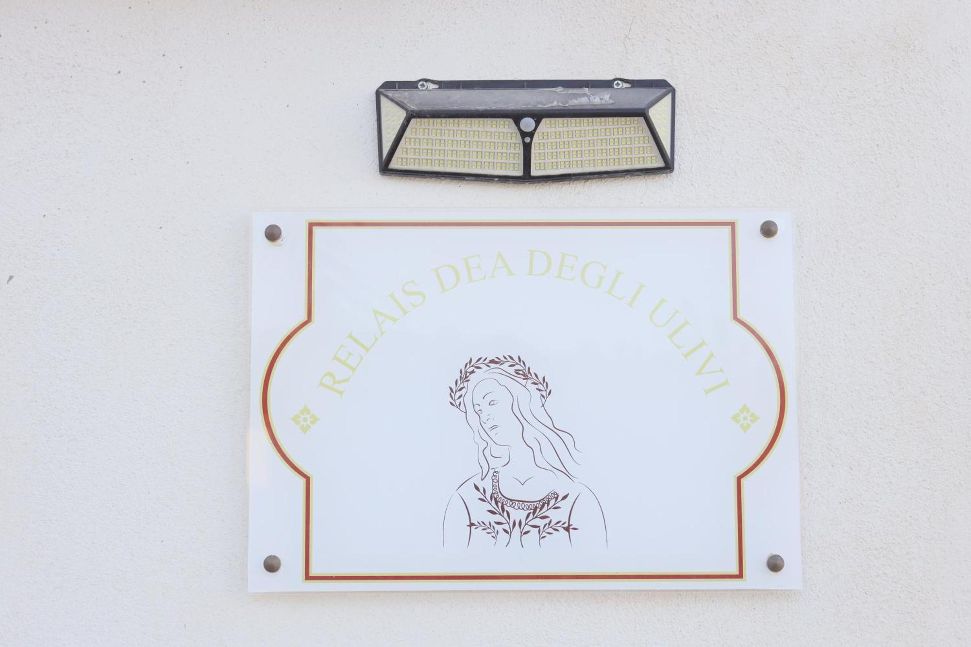 Relais Dea Degli Ulivi Hotel อากริเจนโต ภายนอก รูปภาพ